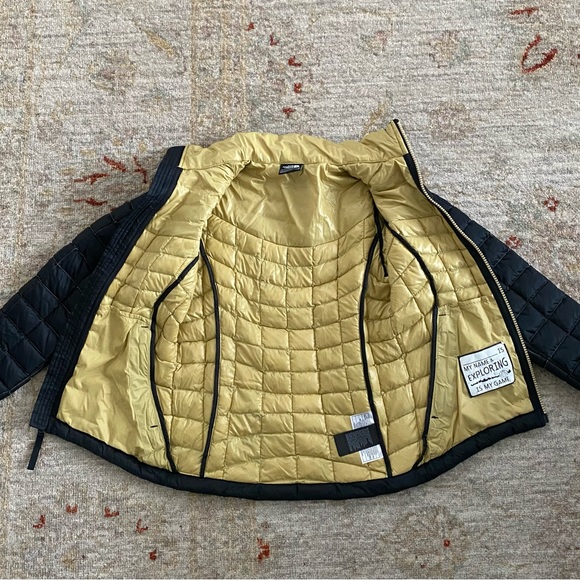 NWT THE NORTH FACE Youth Kids Thermoball Lightweight Jacket SIZE S (7-8) - Picture 4 of 8